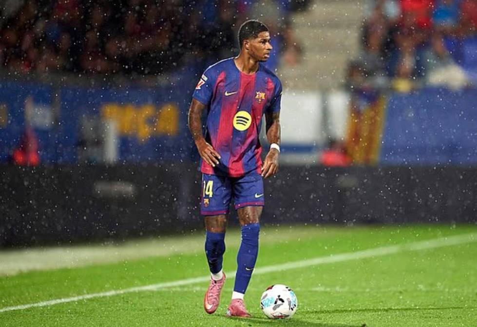 500彩票网品牌-世体：一奥维耶多球迷骂拉师傅“黑鬼”，检方要求15个月监禁