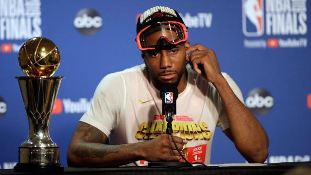 1617884596147065211.jpg Kawhi-2.jpg